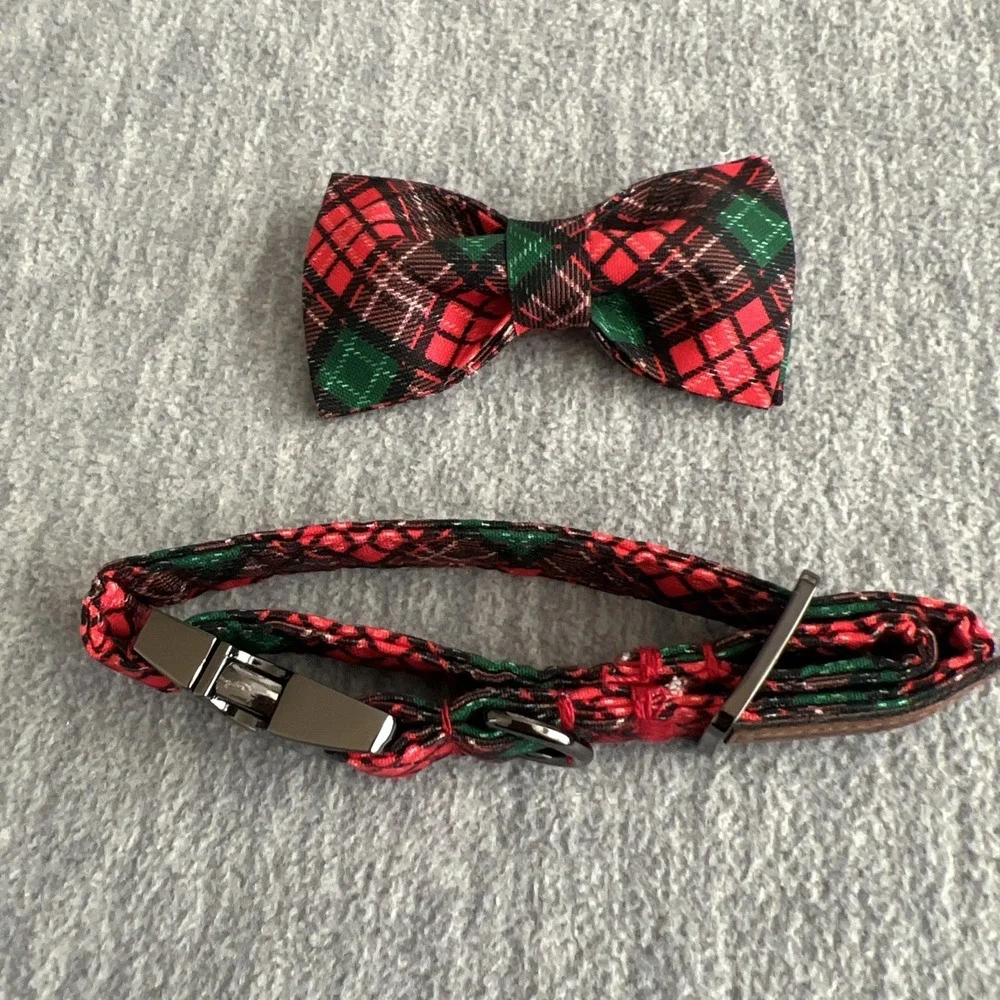 Unique Style Paws XS Dog Collar & Bow Red Green Plaid Unisex Adjustable Xmas New